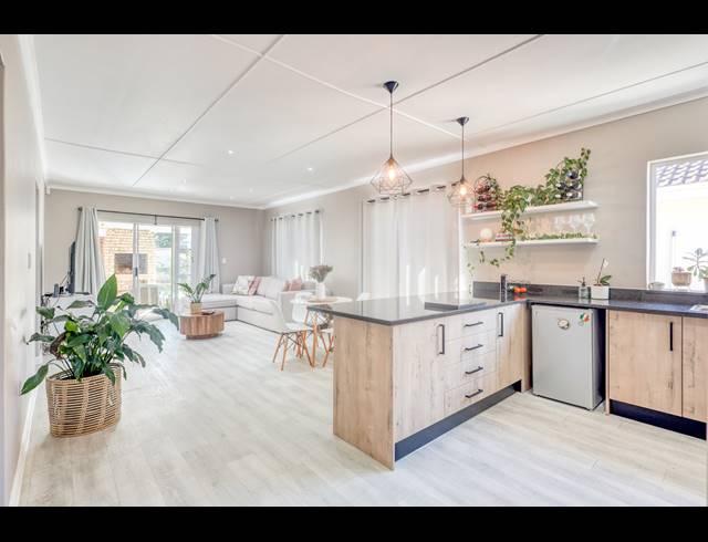 3 BEDROOM TOWNHOUSE FOR SALE IN BEACON BAY